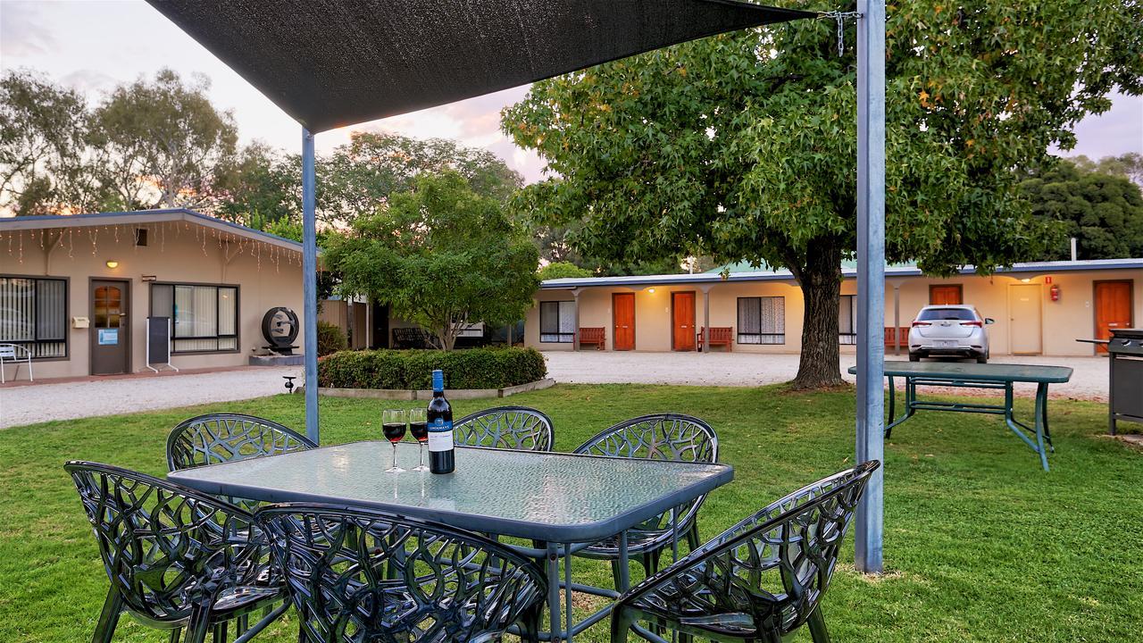 Euroa Motor Inn Екстериор снимка